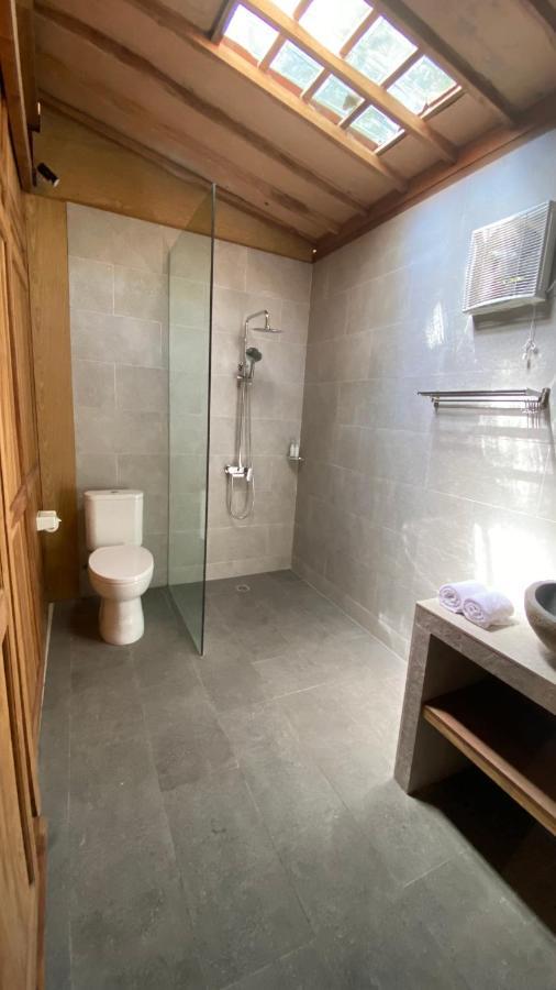 Villa Lova Sambirenteng Gretek Zewnętrze zdjęcie